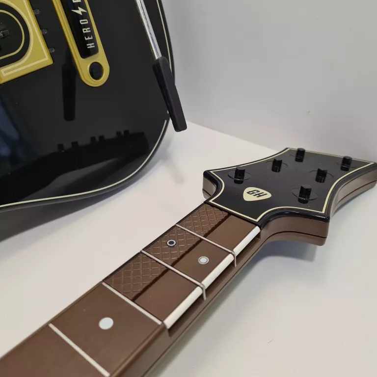 GUITAR HERO LIVE PS4 2 X GITARA + GRA LICYTACJA