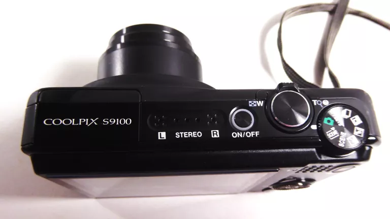 APARAT NIKON COOLPIX S9100
