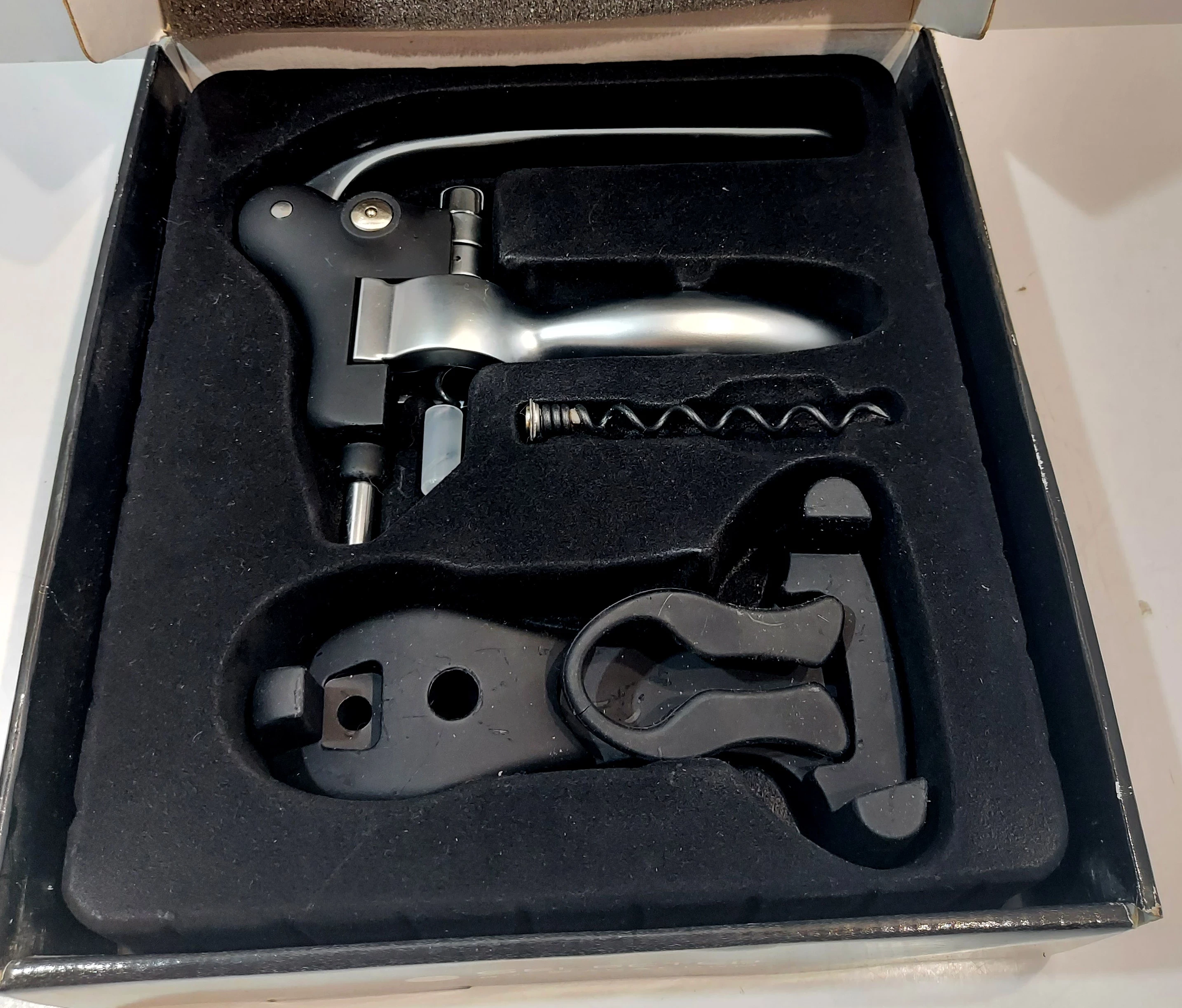 otwieracz-do-wina-selected-by-sagaform-stan-11323-238058