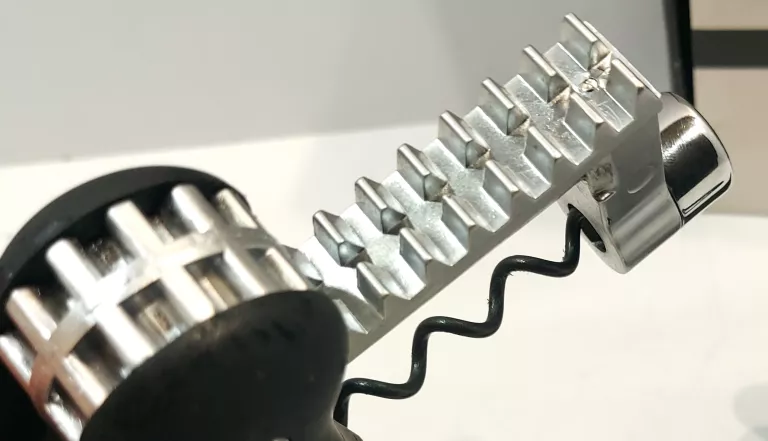 otwieracz-do-wina-selected-by-sagaform-kod-producenta-338833