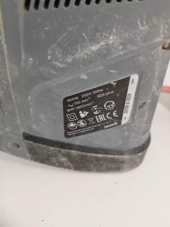 MŁOT GRAPHITE 58G858