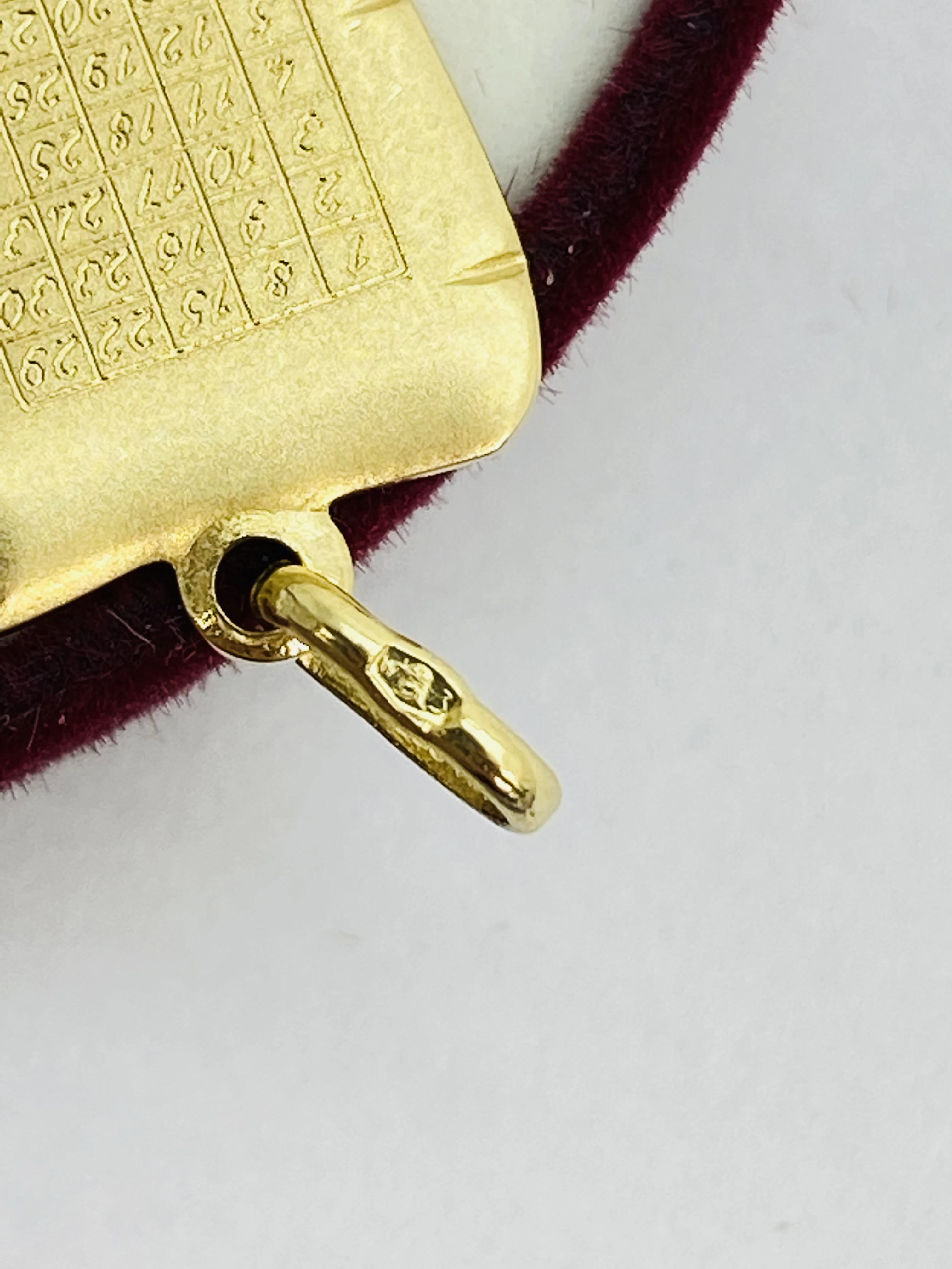 nietuzinkowa-zlota-zawieszka-p585-158-g-rodzaj-2205-16