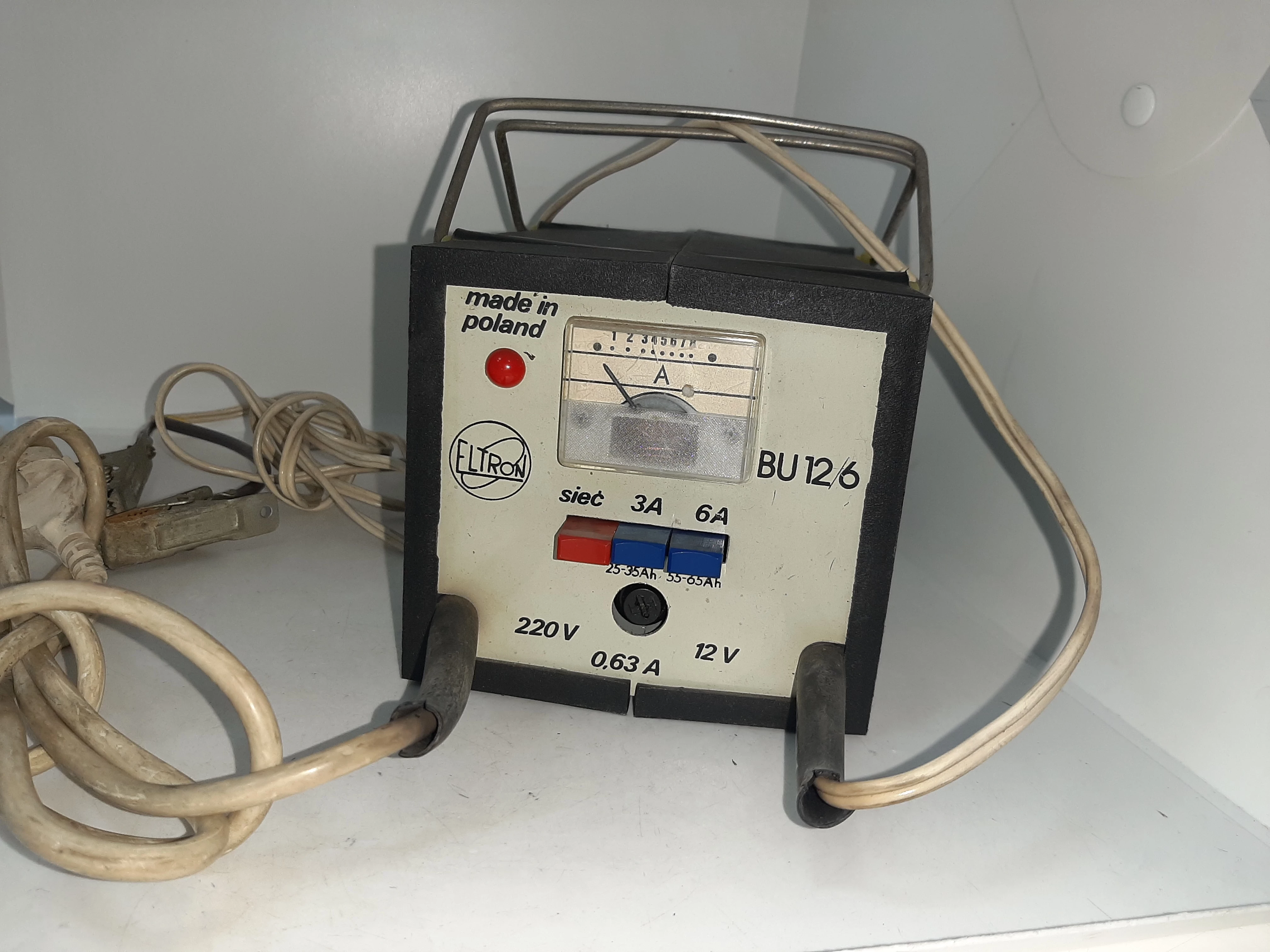 prostownik-samochodowy-eltron-bu-126-uszkodzony-stan-uzywany