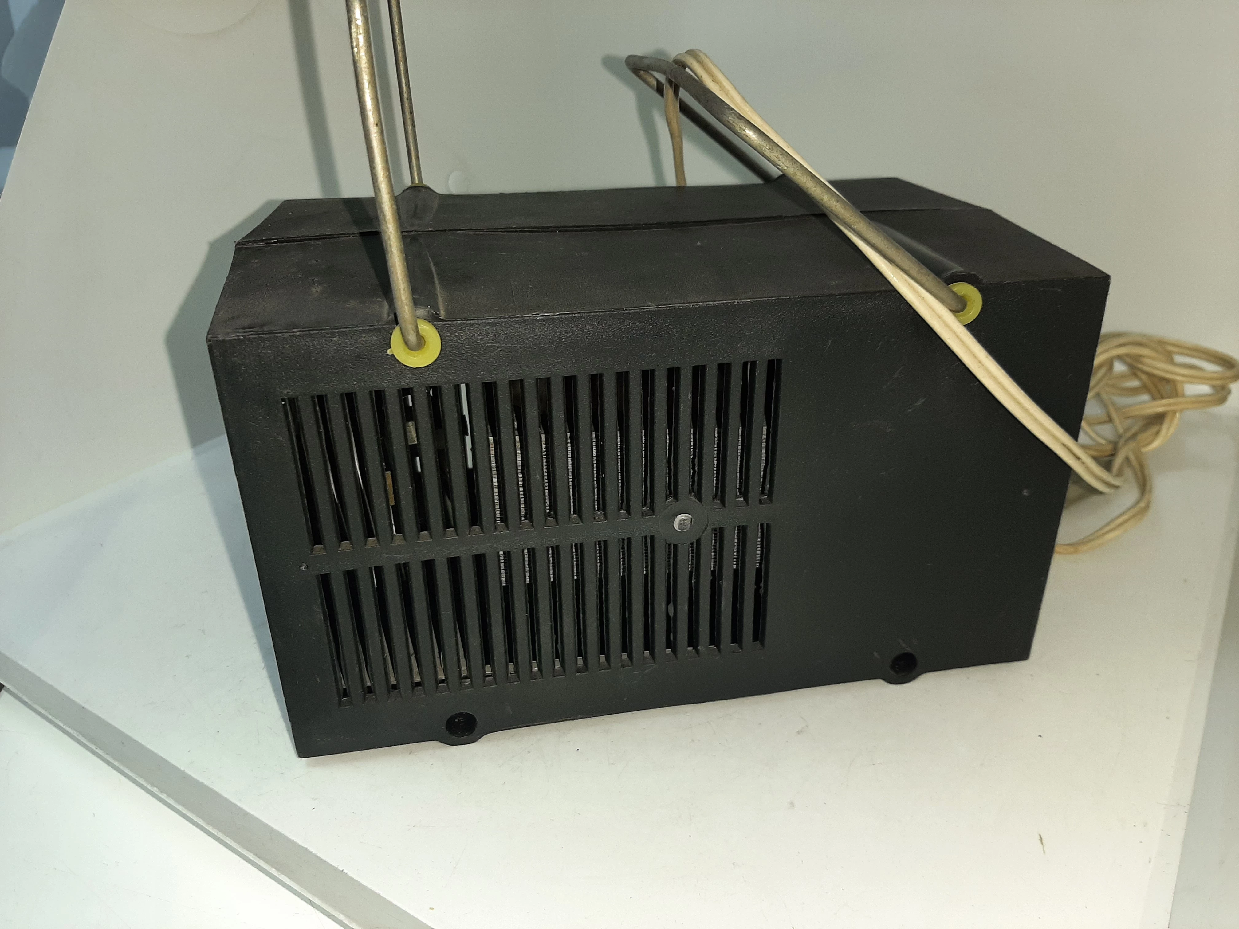 prostownik-samochodowy-eltron-bu-126-uszkodzony-stan-uzywany