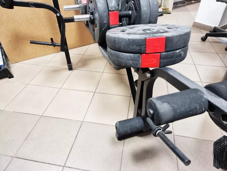 ŁAWKA DO ĆWICZEŃ + GRYF + OBCIĄŻENIE 70 KG
