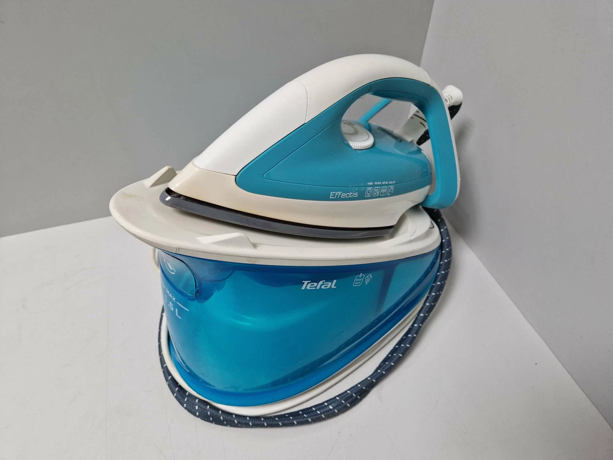 stacja-parowa-tefal-gv6720-niesprawna-stan-na-czesci