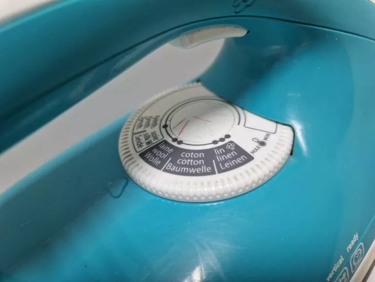 STACJA PAROWA TEFAL GV6720 NIESPRAWNA!