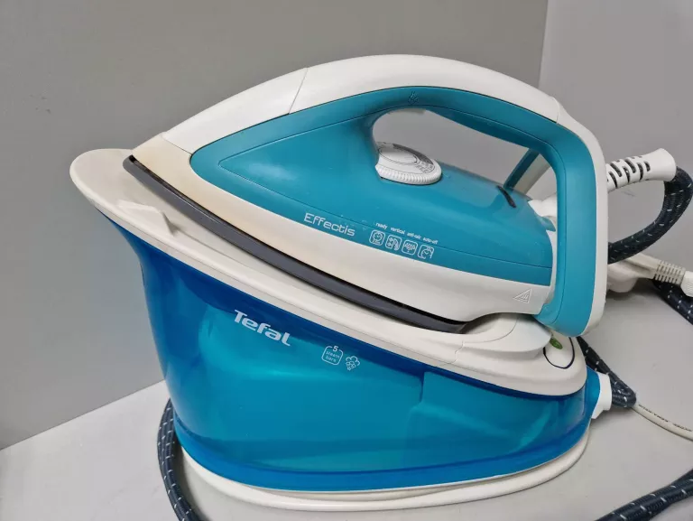 stacja-parowa-tefal-gv6720-niesprawna-moc-20000