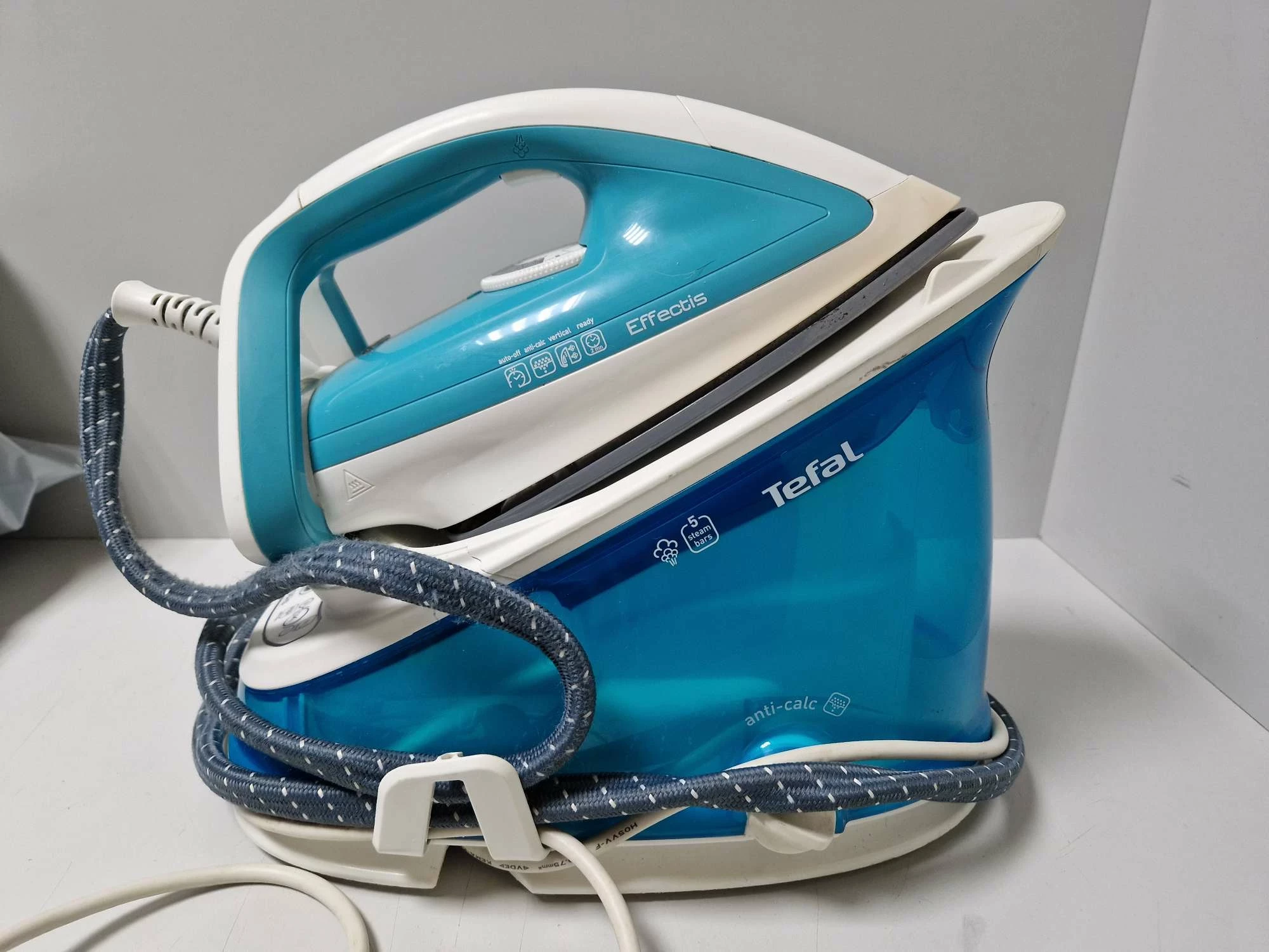 stacja-parowa-tefal-gv6720-niesprawna-ean-gtin-3121040052976