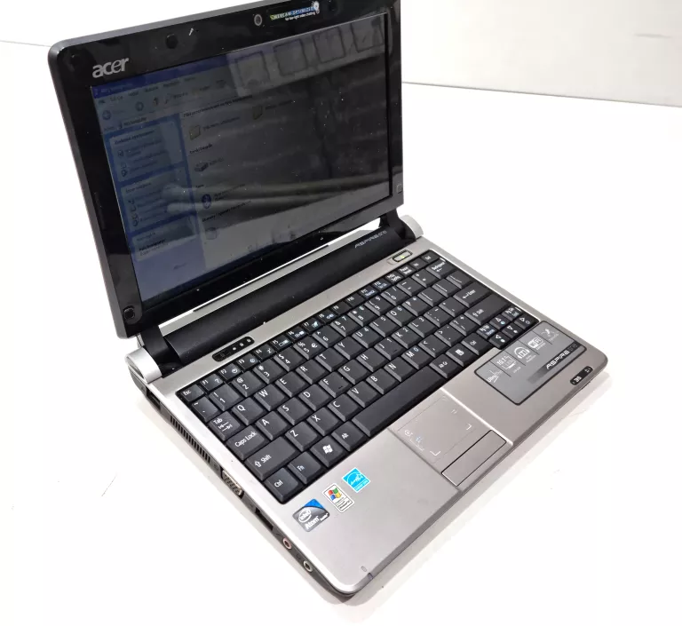 LAPTOP ACER ASPIRE ONE + ZASILACZ + TORBA