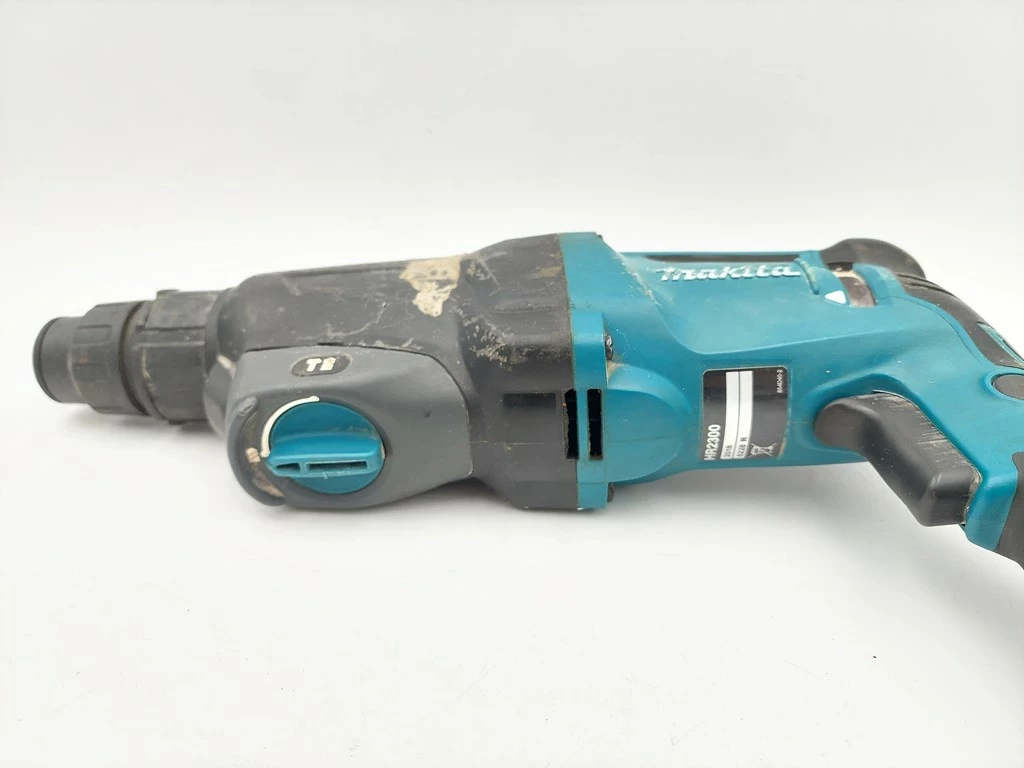 mlotowiertarka-makita-hr2300-stan-uzywany