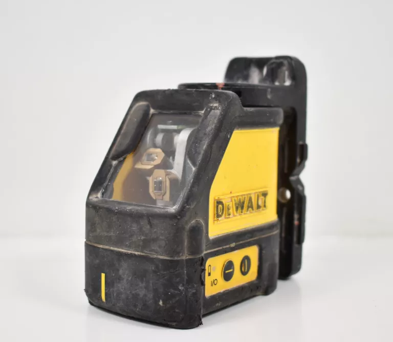 LASER KRZYŻOWY DEWALT DW087