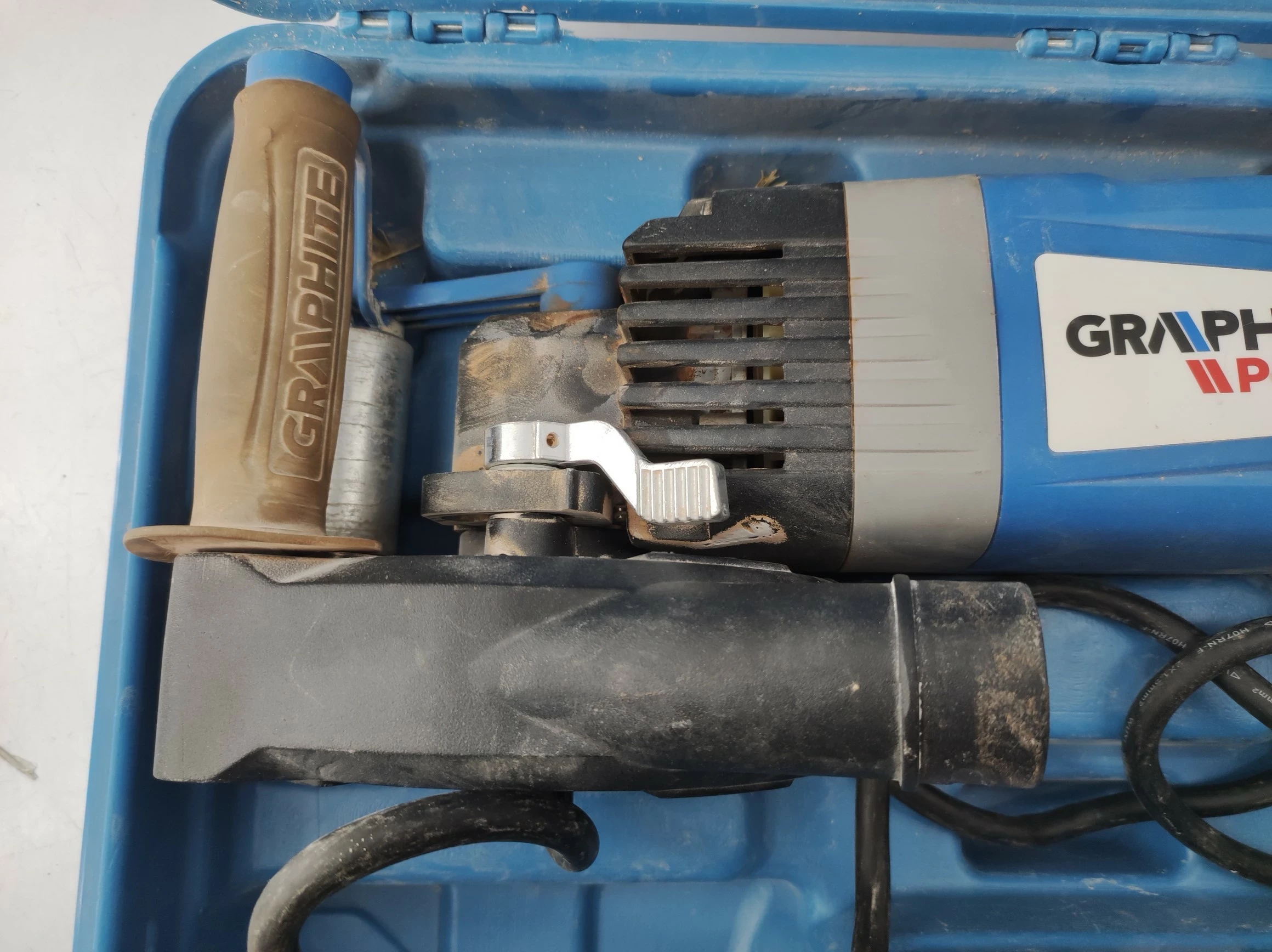 bruzdownica-graphite-pro-59gp300-2400w-150mm-stan-uzywany