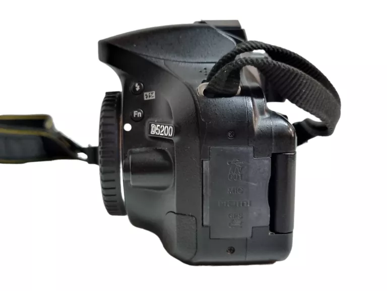 BODY LUTRZANKA NIKON D5200 BODY 24MPX PRZEB.35100