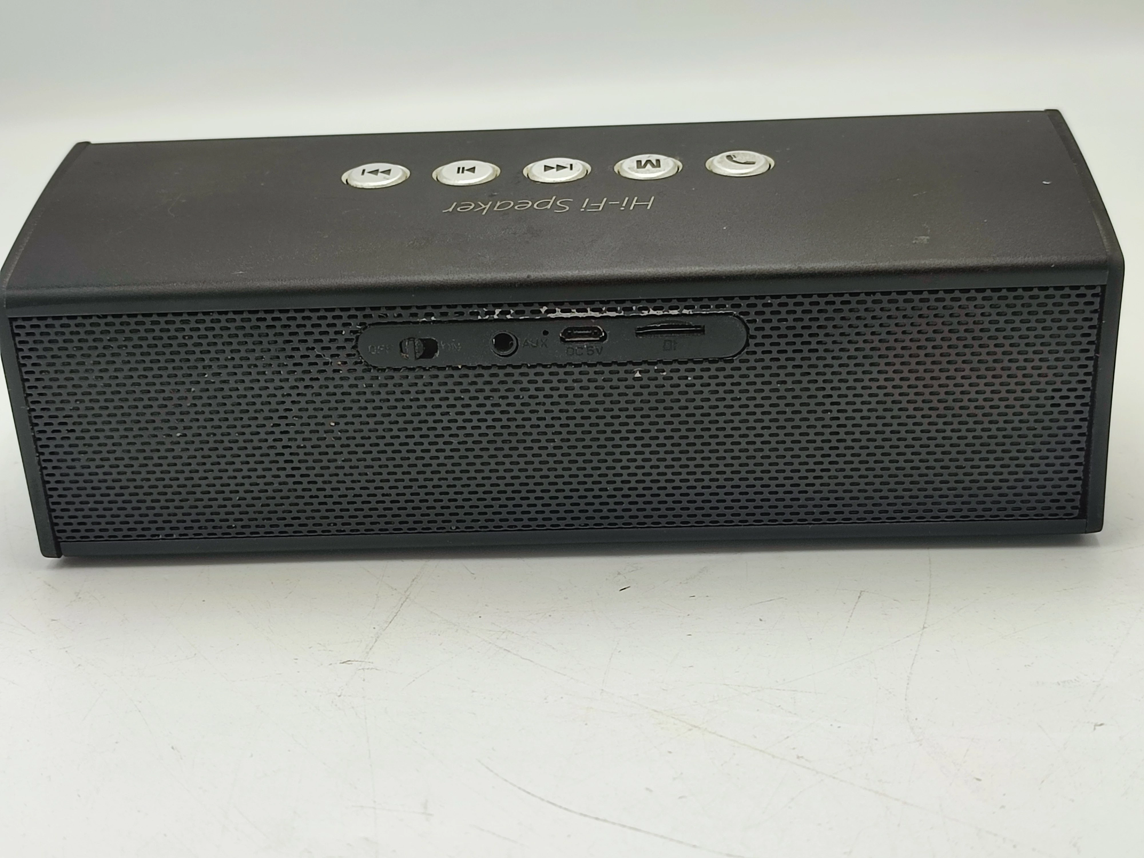 glosnik-bluetooth-manta-spk440-warto-zasilanie-akumulatorowe