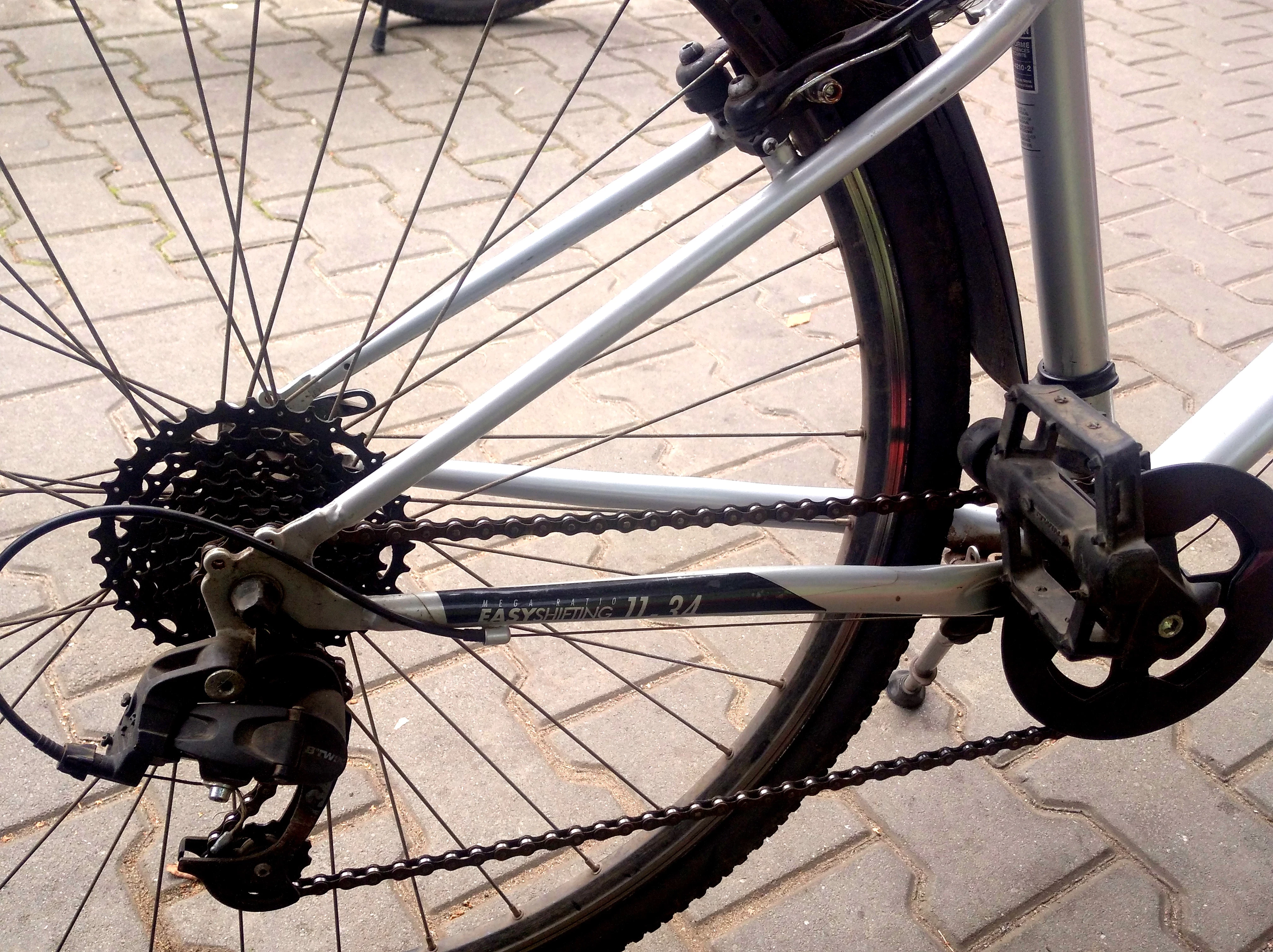 rower-trekkingowy-riverside-120-btwin-decathlon-model-riverside-120