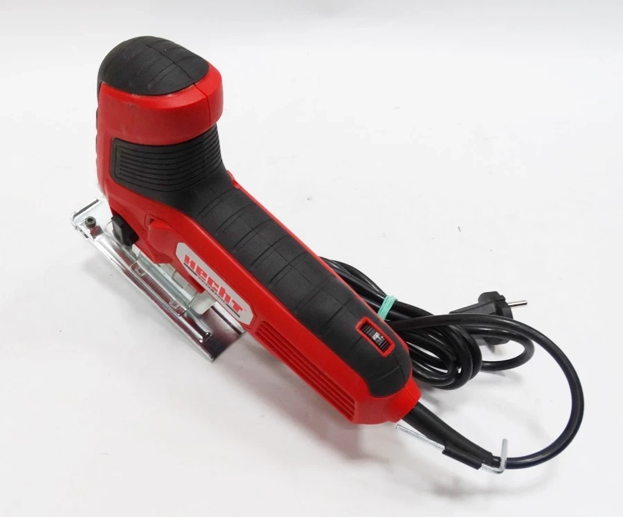 wyrzynarka-elektryczna-600-w-regulacja-hecht-1546-zasilanie-sieciowe