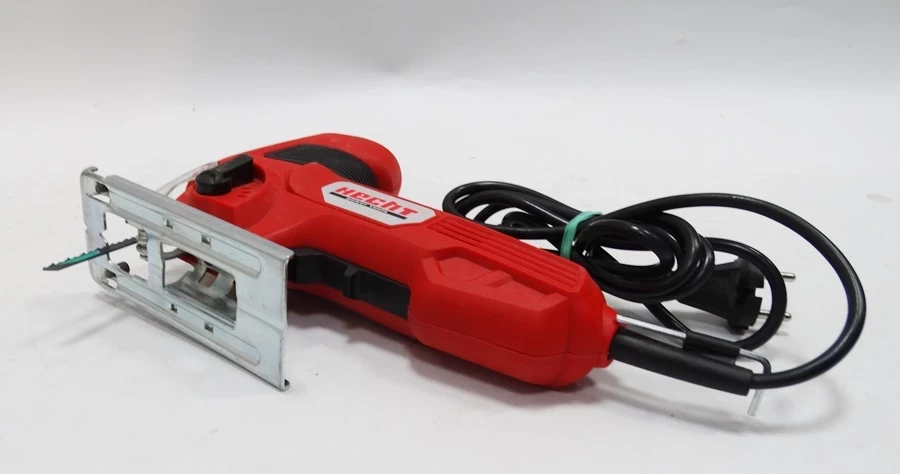 wyrzynarka-elektryczna-600-w-regulacja-hecht-1546-rodzaj-silnika-brak-informacji