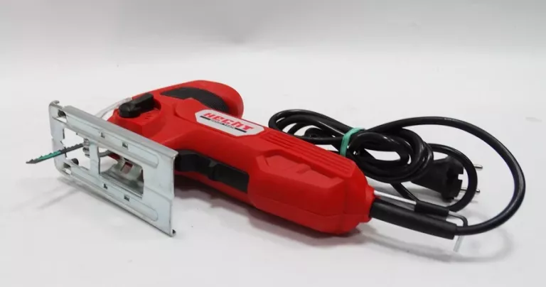 wyrzynarka-elektryczna-600-w-regulacja-hecht-1546-rodzaj-silnika-brak-informacji