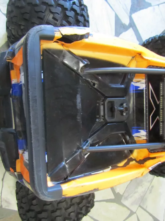 AUTO STEROWANE TRAXXAS X-MAXX 8S 4WD DUZY SZYBKI