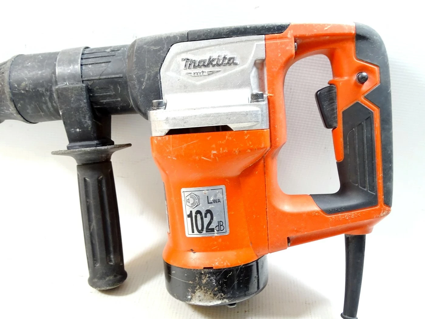 mlot-udarowy-makita-m8600-900w-dluto-stan-uzywany