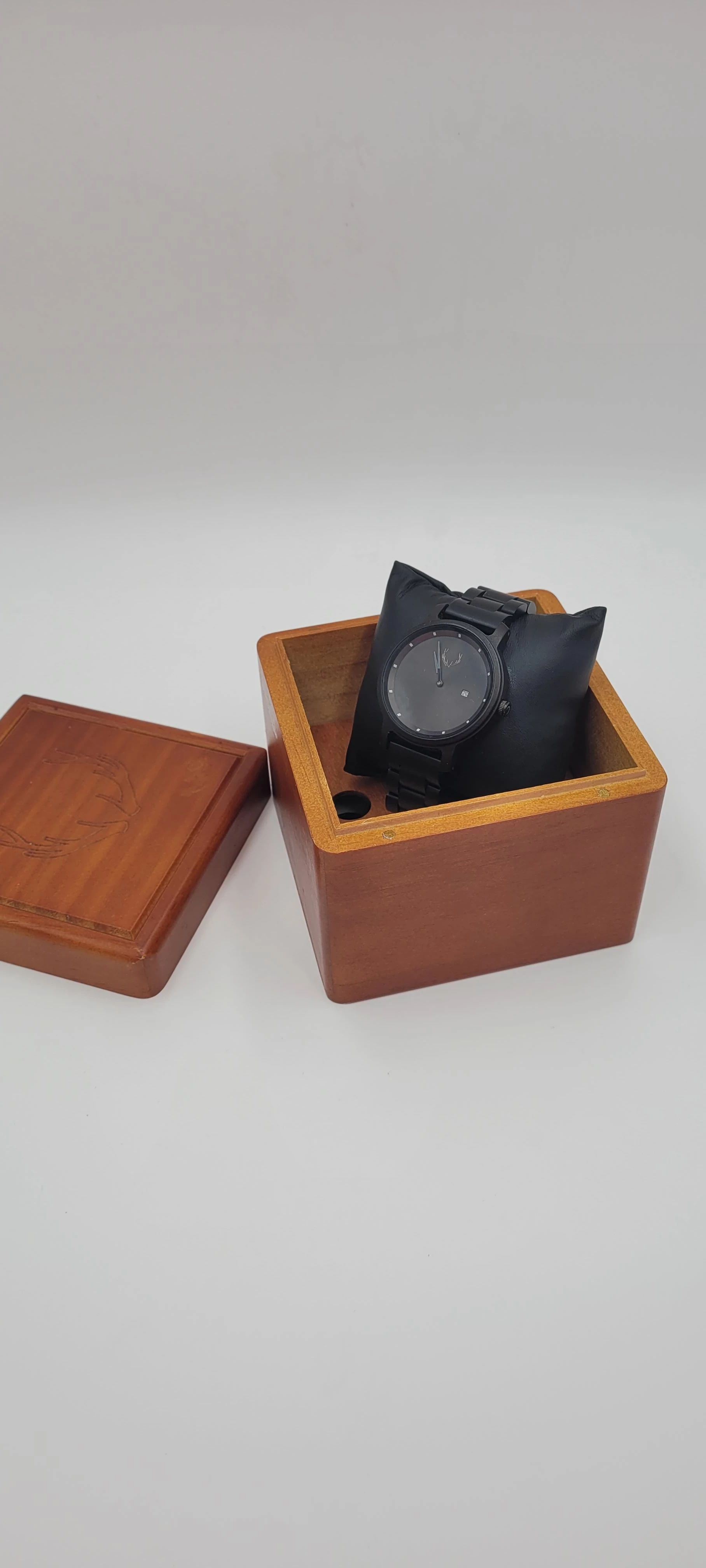 zegarek-drewniany-woodison-wood-watch-heban-wyzwolenia-42-walbrzych-sj