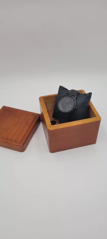 zegarek-drewniany-woodison-wood-watch-heban-wyzwolenia-42-walbrzych-sj