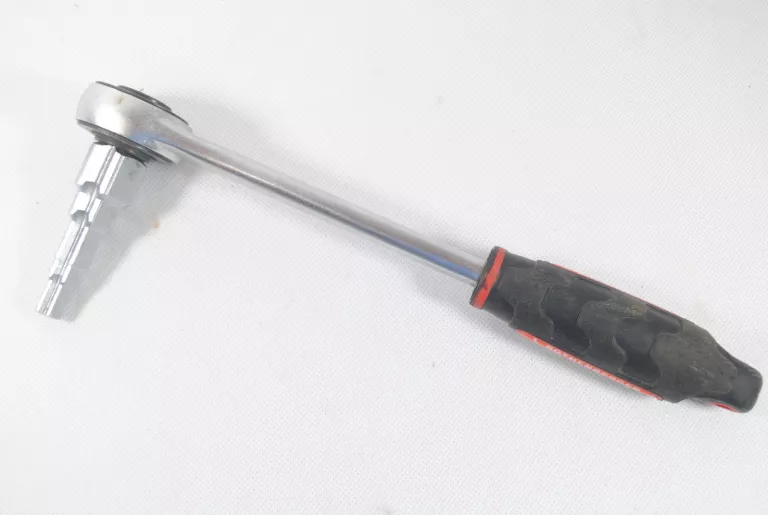 klucz-do-srubunkow-rothenberger-27180-dworcowa-28-zielona-gora