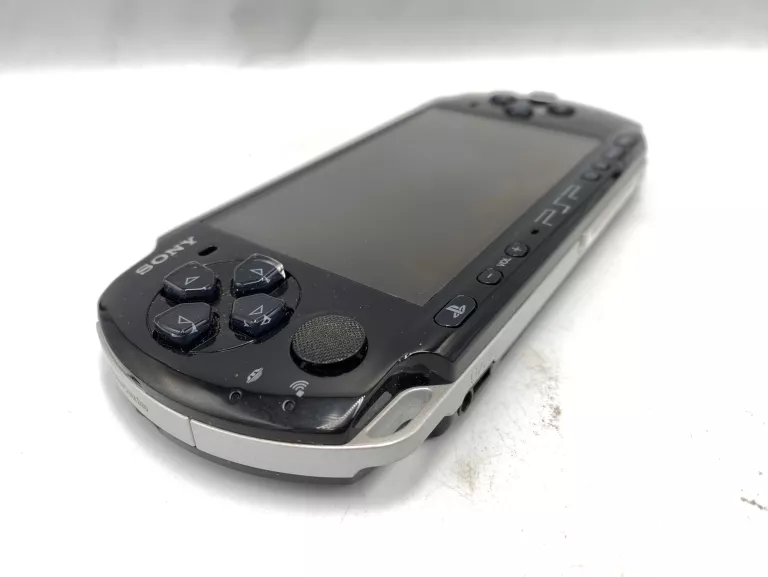 KONSOLA PSP 3003 3 GRY ŁADOWARKA
