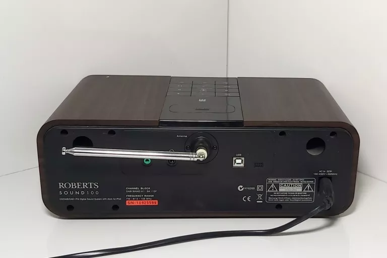 ROBERTS SOUND 100 CD RADIO DAB IPOD DOCK Z PILOTE