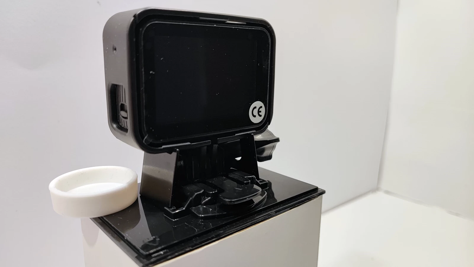 kamera-sportowa-orllo-xpro-shark-max-4k-uhd-funkcje-ekran-dotykowy