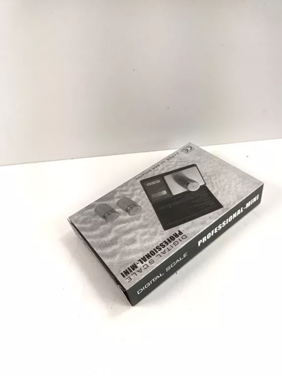 elektroniczna-waga-jubilerska-w-005-01g500g-ean-gtin-0047856314783