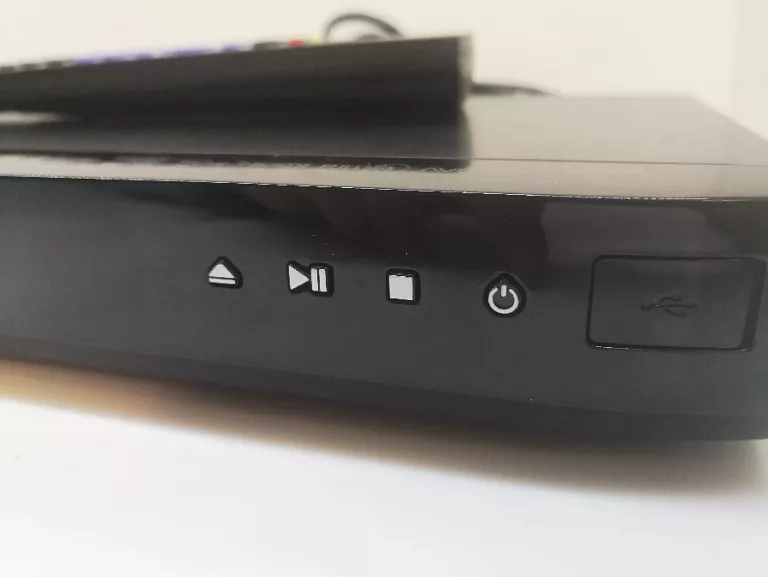 ODTWARZACZ BLU-RAY LG BD550
