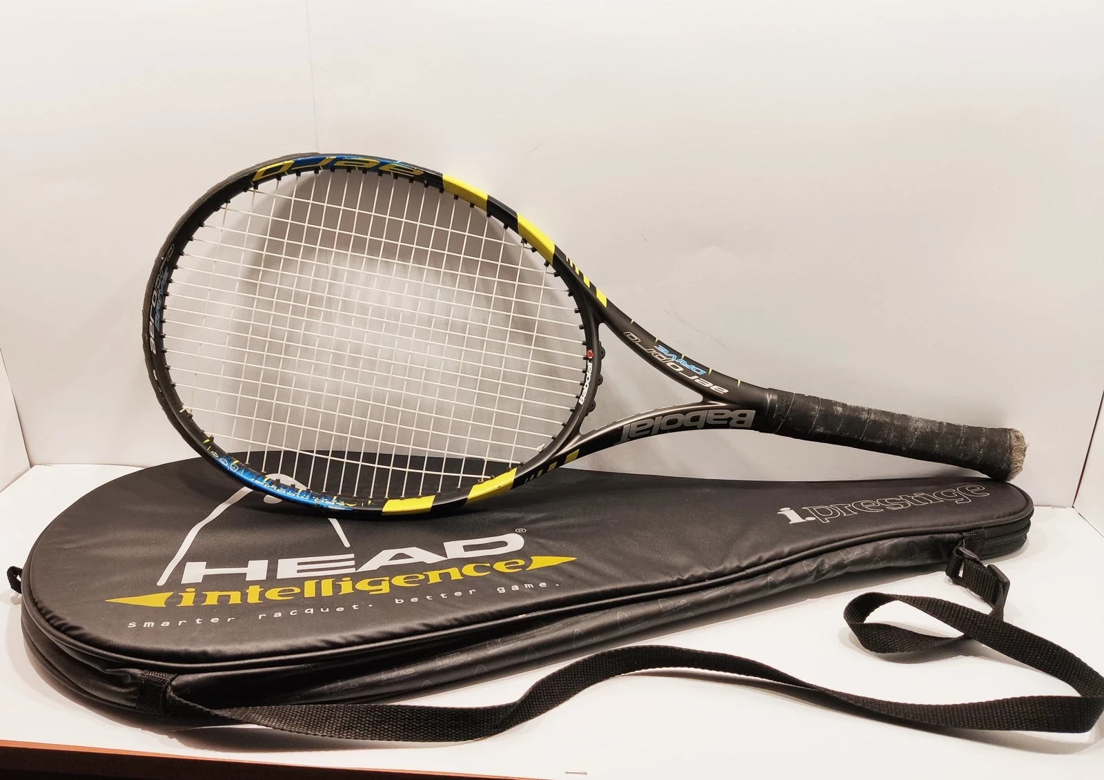 rakieta-tenisowa-babolat-aeropro-drive-z-pokrowce-obroncow-pokoju-3-gubin