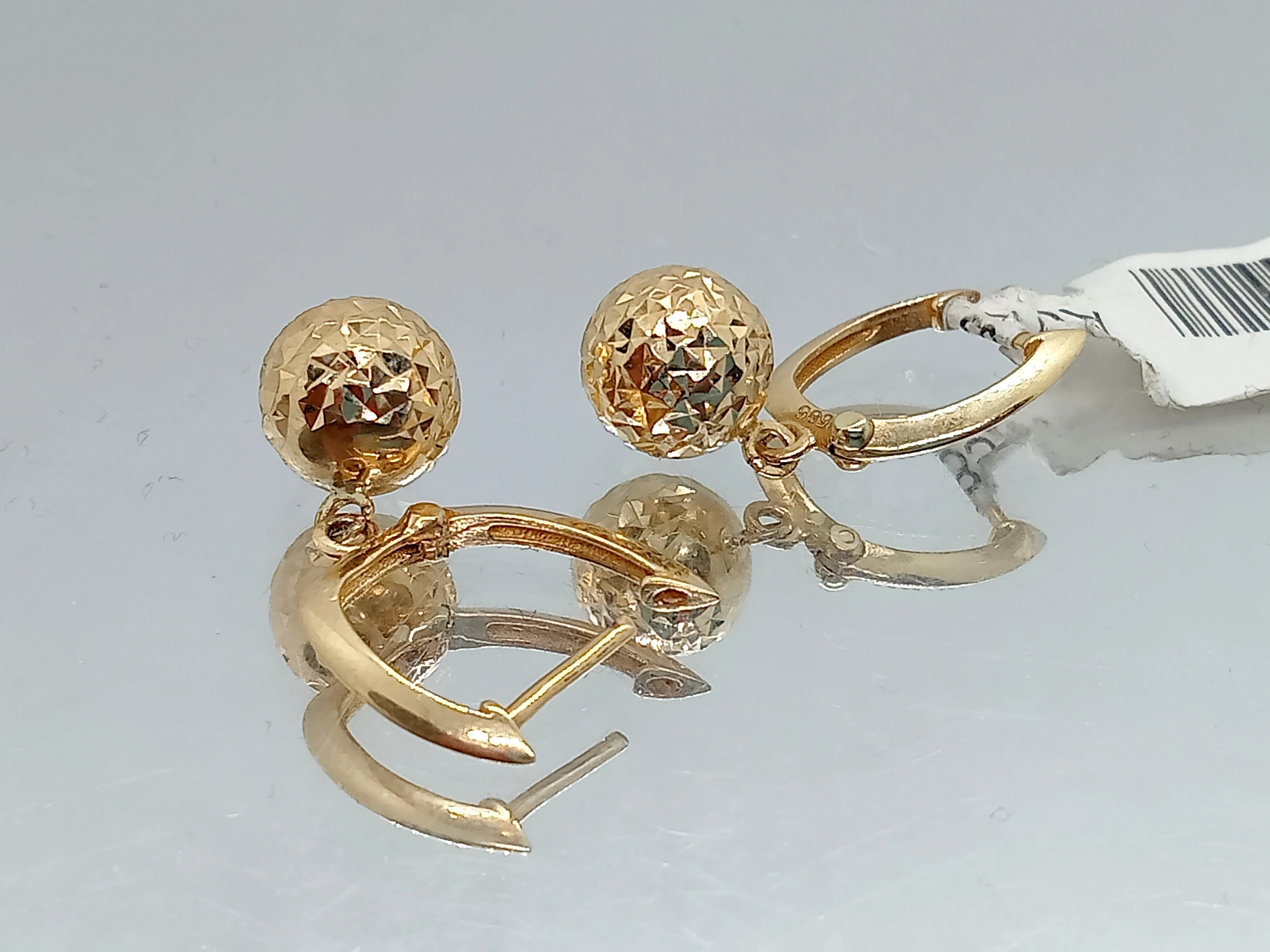 zlote-kolczyki-kulki-wiszace-pr585-material-zloto