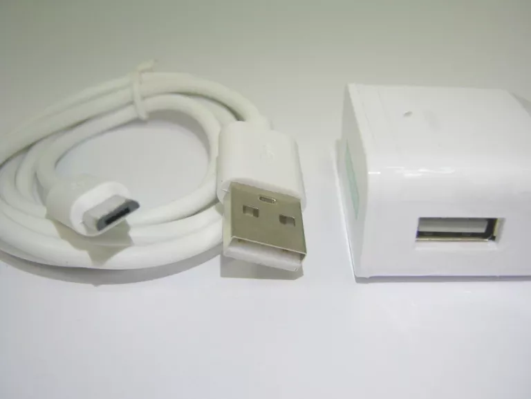 ladowarka-micro-usb-loombard-2a-kod-producenta-loombard