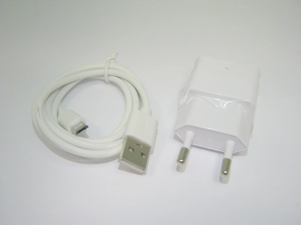 ladowarka-micro-usb-loombard-2a-ean-gtin-94545609