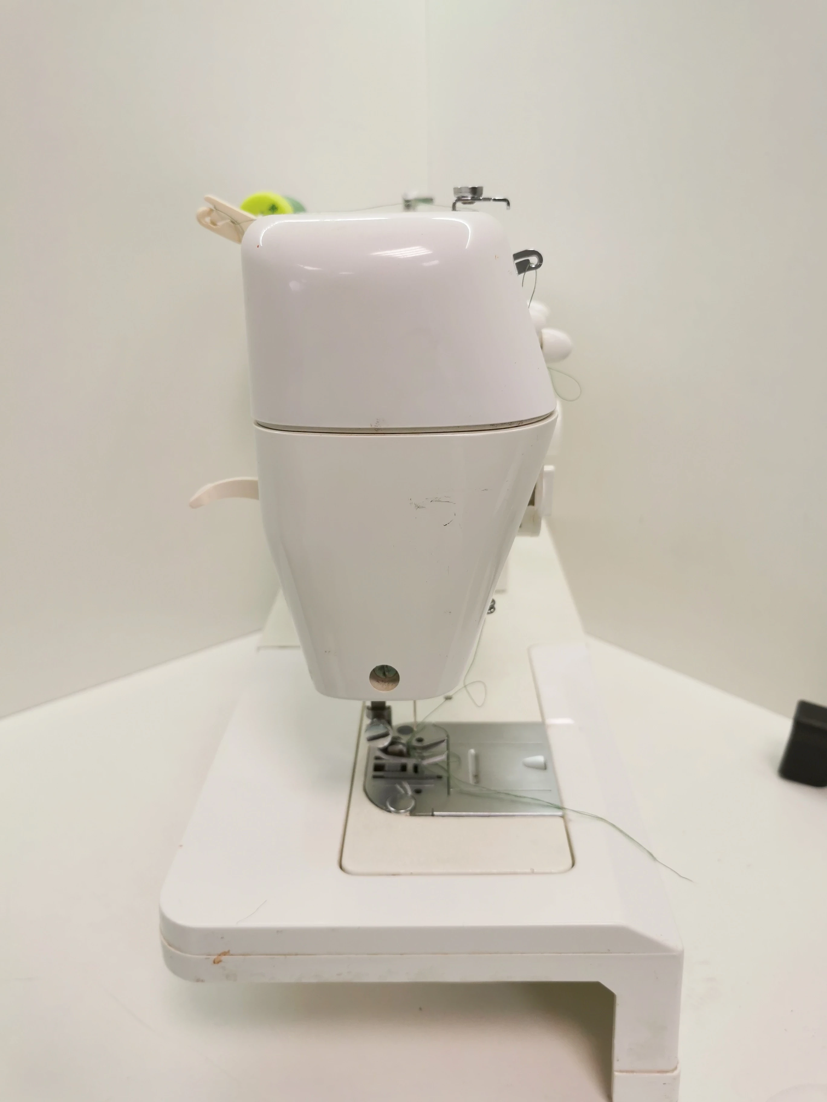 maszyna-do-szycia-singer-5810-kod-producenta-000