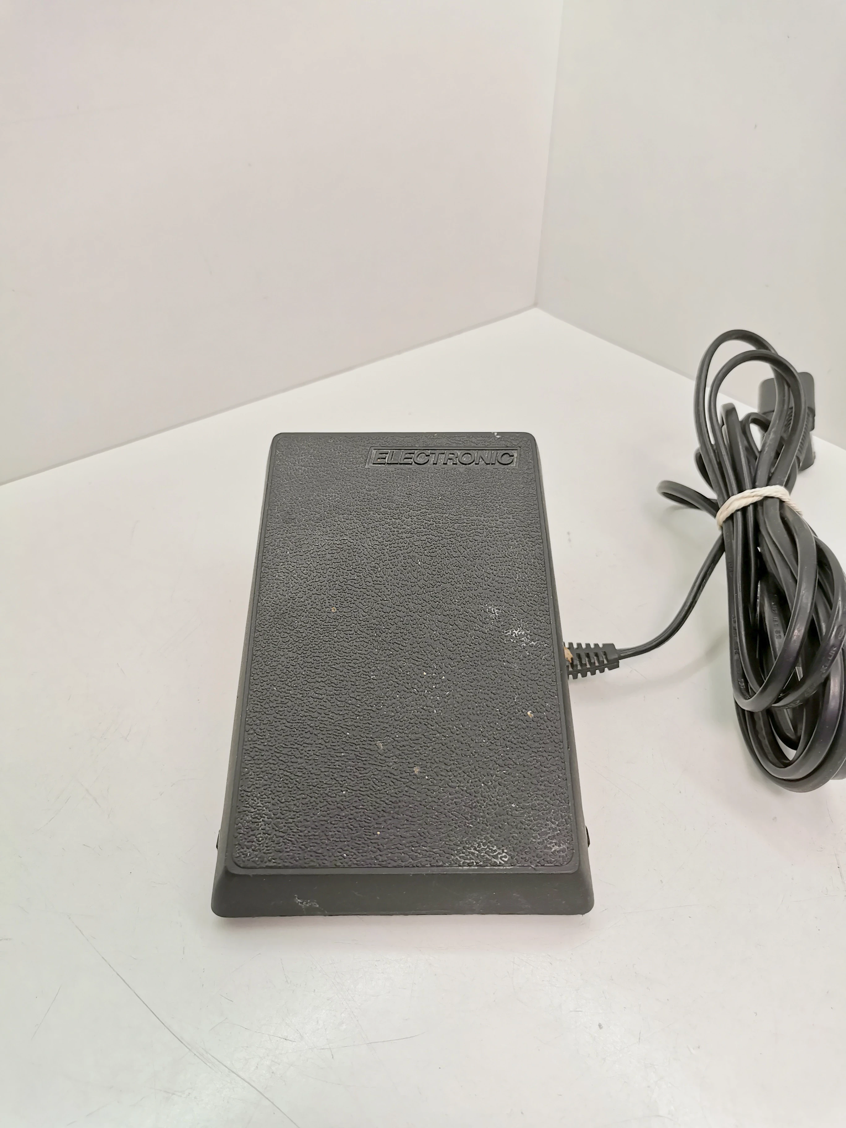 maszyna-do-szycia-singer-5810-marka-inna