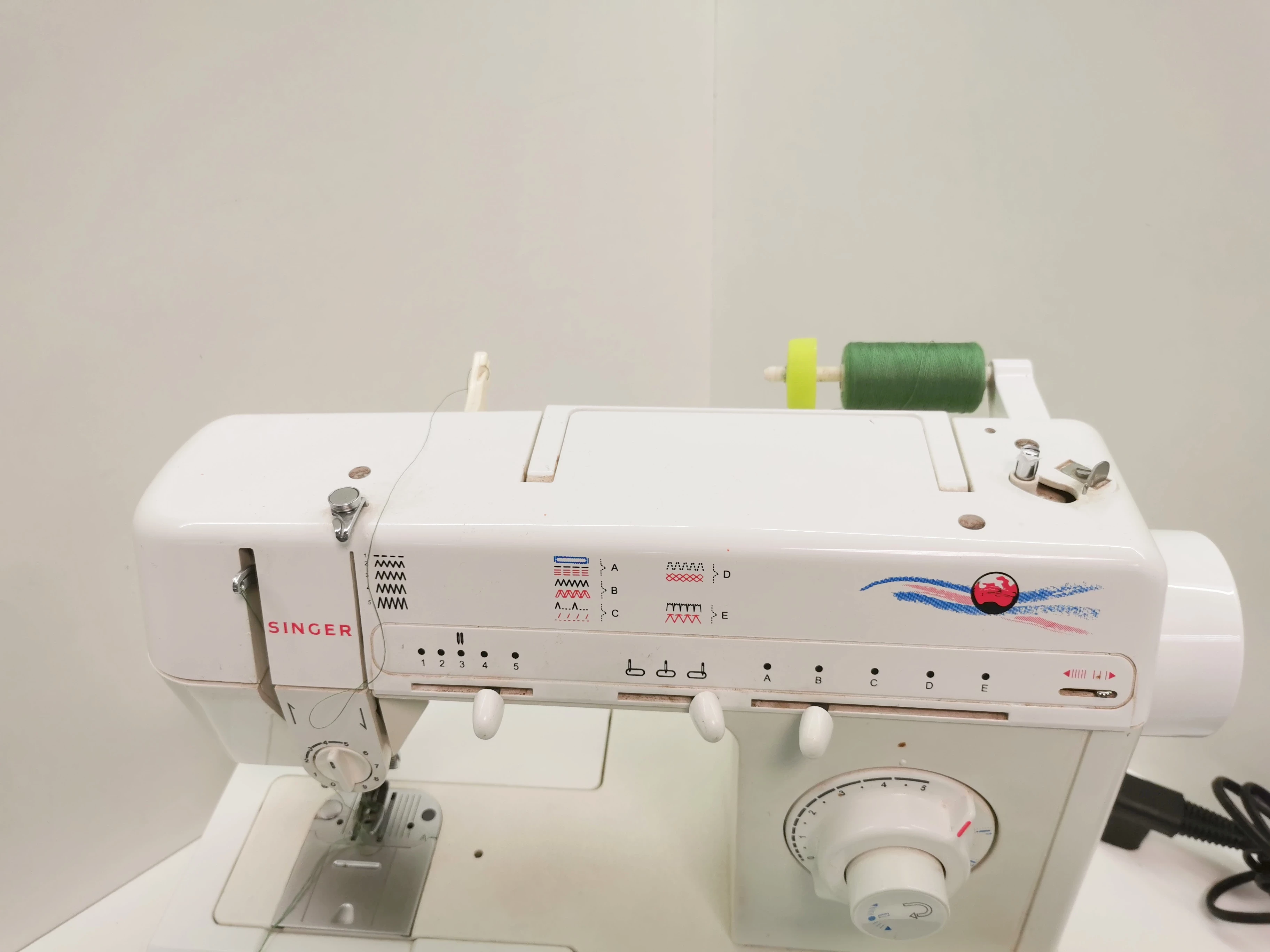 maszyna-do-szycia-singer-5810-kolor-dominujacy-inny