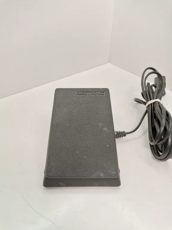 maszyna-do-szycia-singer-5810-marka-inna