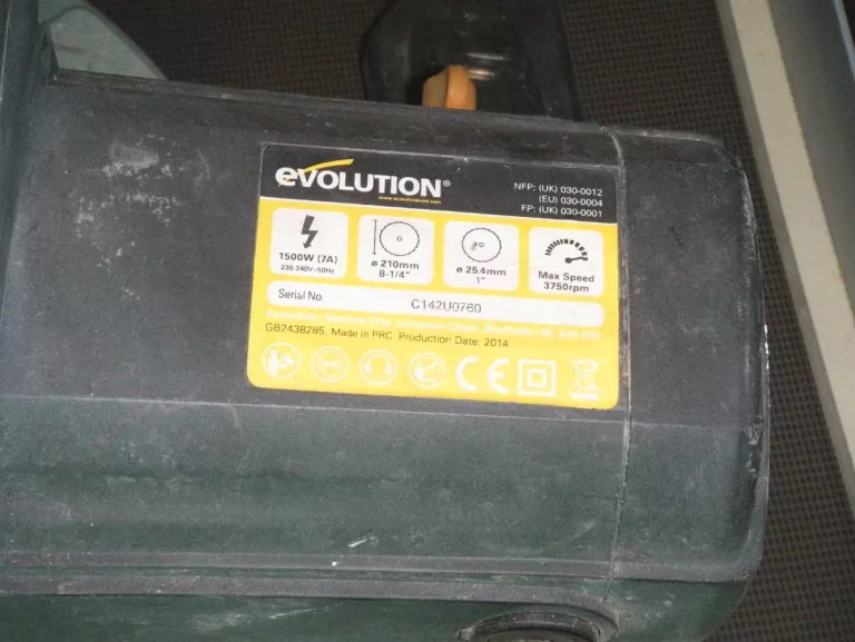 PILARKA UKOSOWA EVOLUTION C142U0760 1500W