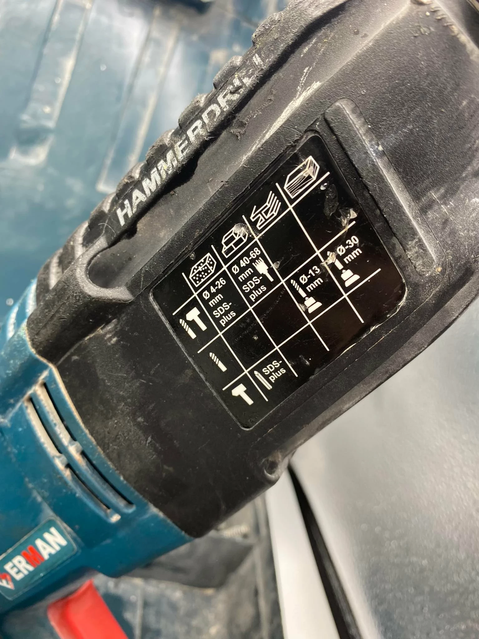 mlotowiertarka-erman-z1a2602-walizka-marka-boxer