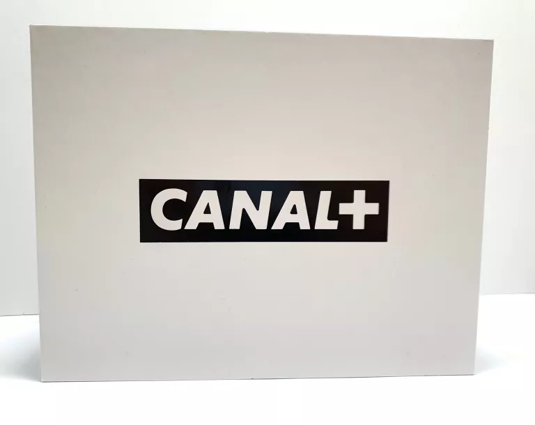 tuner-canal-box-4k-ultra-hd-android-smart-stan-uzywany