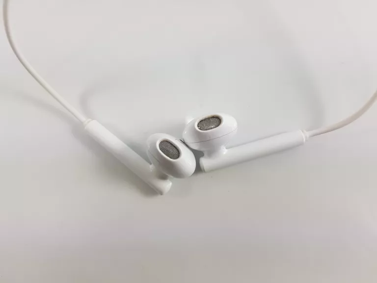 24-sluchawki-przewodowe-ean-gtin-5900495976154