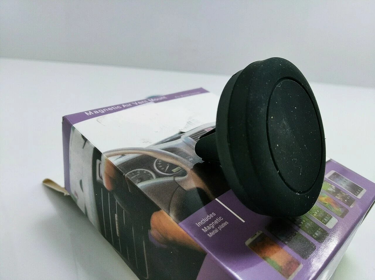 uchwyt-samochodowy-na-kratke-z-magnesem-vega-stan-11323-2