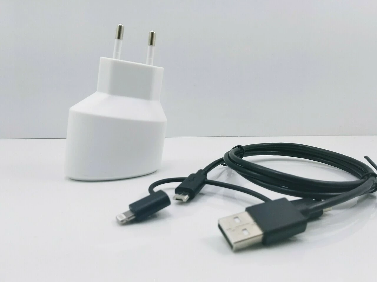 ladowarka-kabel-3w1-xqisit-kod-producenta-4029948076683