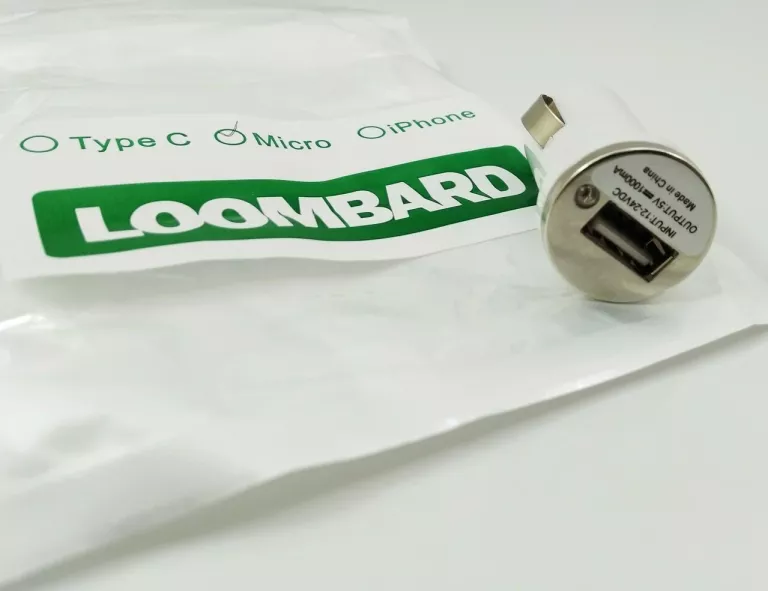 21ladowarka-samochodowa-usb-loombard-5v-1000ma-kod-producenta-1231