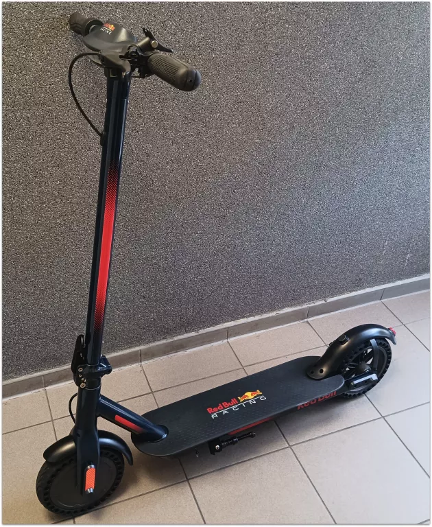 hulajnoga-elektryczna-redbull-racing-85-stan-uzywany