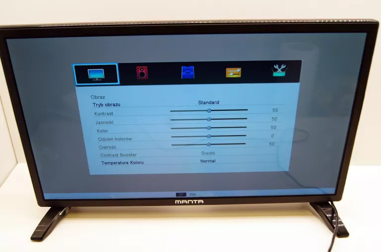 tv-manta-19-cali-led-1905-bez-pilota-przekatna-ekranu-cale-19